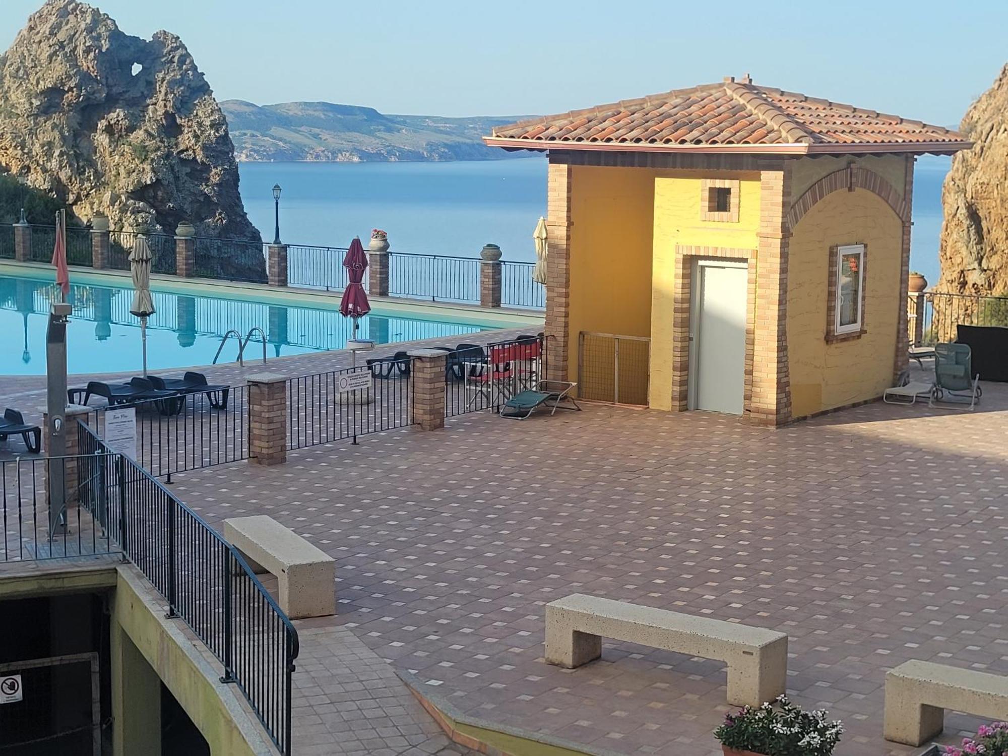 Villa Tramonti Sul Mare Nebida Екстериор снимка